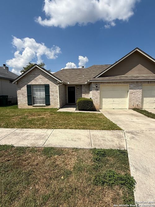 134 Whisper Way, Boerne, TX, 78006-2953 | Card Image