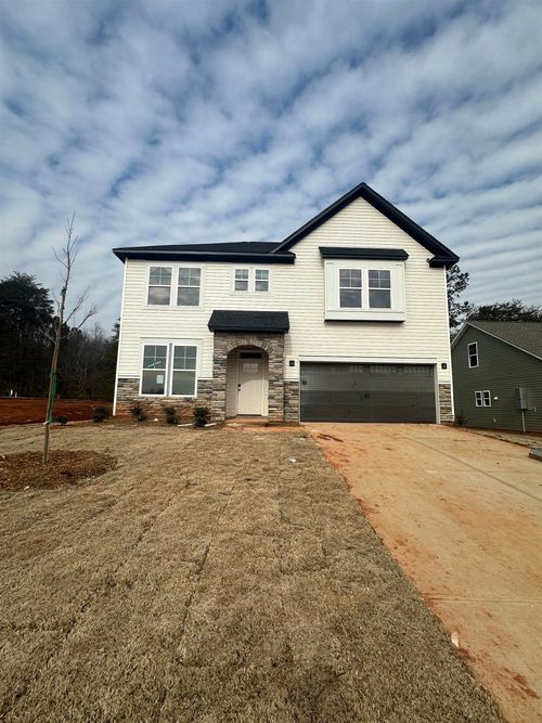 343 E Pyrenees Dr, Wellford, SC, 29385-9595 | Card Image