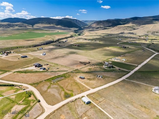 30 Hayfield Loop Trl, House other with 2 bedrooms, 1 bathrooms and null parking in Ennis MT | Image 41