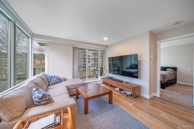 601 - 660 Nootka Way, Condo with 2 bedrooms, 2 bathrooms and 2 parking in Port Moody BC | Image 3