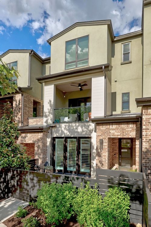 4701 Unity Cir, Austin, TX, 78731-6607 | Card Image