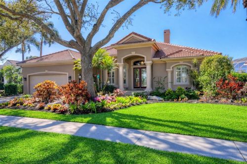 8172 Collingwood Ct, UNIVERSITY PARK, FL, 34201-2349 | Card Image