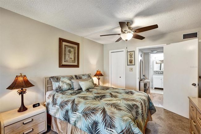 K410 - 3698 Lake Bayshore Dr, Condo with 1 bedrooms, 1 bathrooms and null parking in BRADENTON FL | Image 4