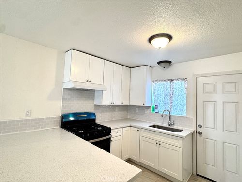 2b-16214 Juniper Street, Hesperia, CA, 92345 | Card Image