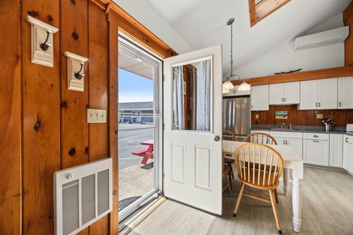 15-174 Shore Rd, Truro, MA, 02666-6303 | Card Image