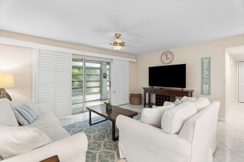 2-934 Nw Spruce Ridge Drive, Stuart, FL, 34994 | Card Image