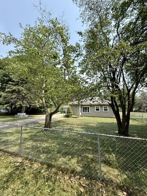 Residential in Van Buren Twp 2