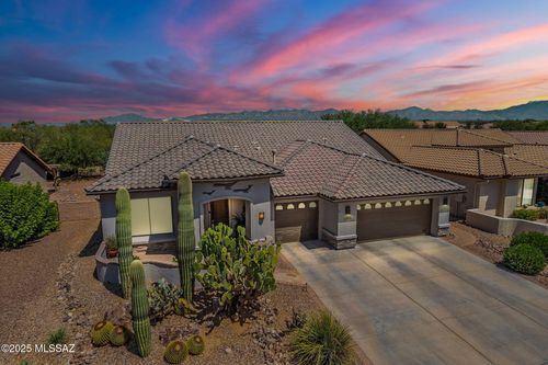 1608 N Buttes Dr, Green Valley, AZ, 85614-6233 | Card Image