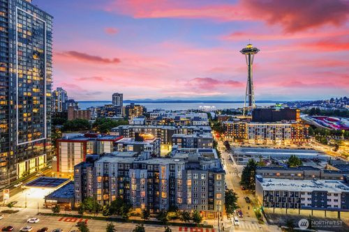 unit-318-699 John St, Seattle, WA, 98109-5059 | Card Image