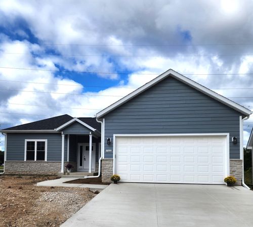 11532 W Tess Creek St, Franklin, WI, 53132 | Card Image