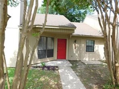 1503 Grantbrook Ln, Dallas, TX, 75228-5127 | Card Image