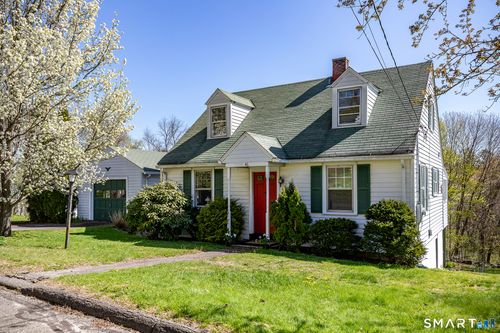46 Karl St, Litchfield, CT, 06759-2708 | Card Image