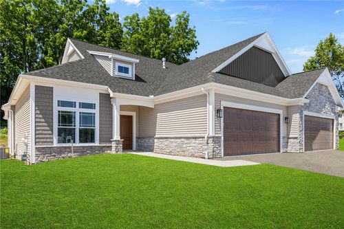 5 Eagle Hollow Dr, Penfield, NY, 14526-1997 | Card Image