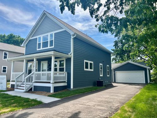 9030 Park Avenue S, Bloomington, MN, 55420 | Card Image