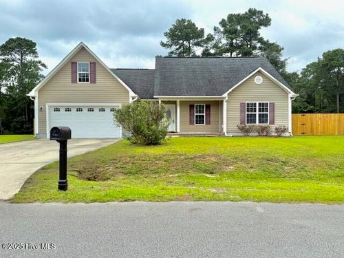 118 Saint Rd, Richlands, NC, 28574-5358 | Card Image