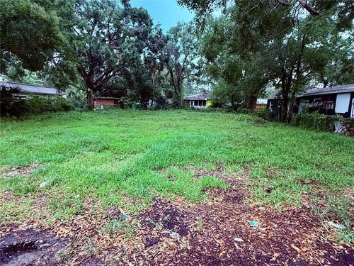 1705 E Nome St, Tampa, FL, 33604-3547 | Card Image