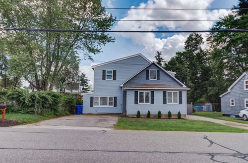 2085 Wellington Rd, Manchester, NH, 03104-5814 | Card Image