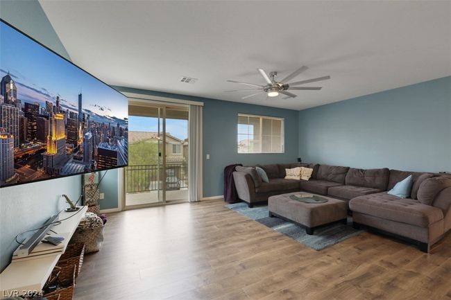 7689 Monomoy Bay Ave, House other with 4 bedrooms, 4 bathrooms and null parking in Las Vegas NV | Image 6