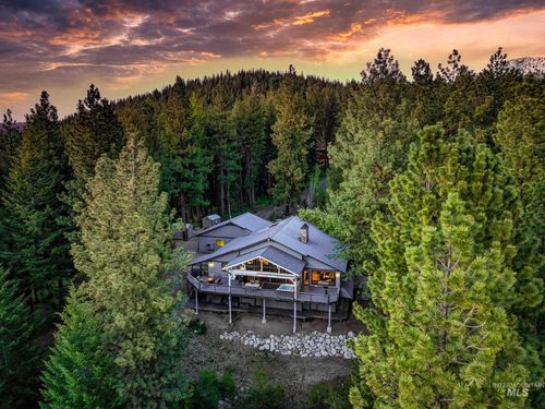 84 Jughandle Dr, McCall, ID, 83638-5337 | Card Image