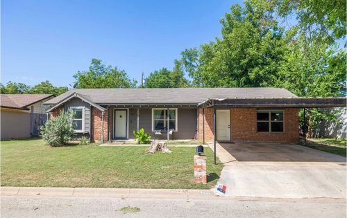 2309 13th St, Brownwood, TX, 76801-8009 | Card Image