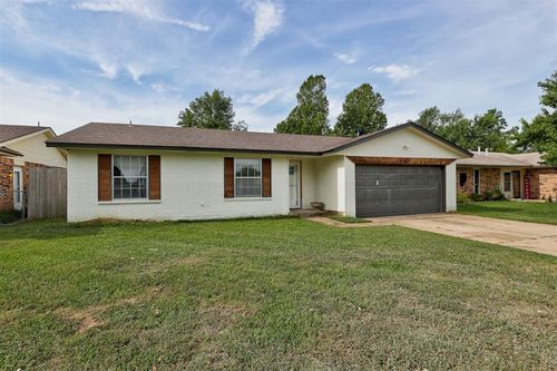 9616 Ne 3rd Pl, Oklahoma City, OK, 73130-3407 | Card Image