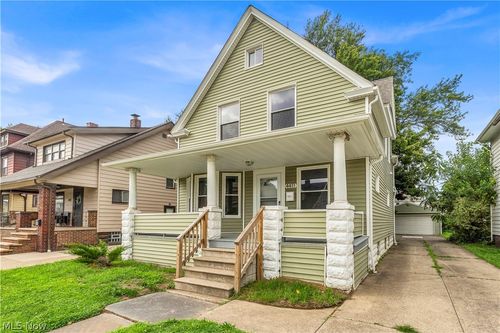 4411 Gamma Ave, Newburgh Heights, OH, 44105-3159 | Card Image