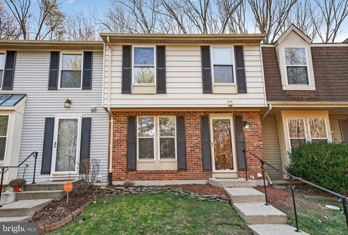 16200 Henderson Ln, DUMFRIES, VA, 22025-1757 | Card Image