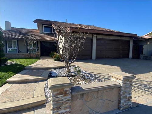 16563 Mount Shelly Circle, Fountain Valley, CA, 92708 | Card Image
