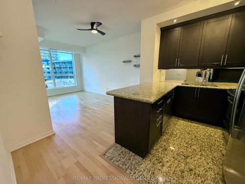522-628 Fleet St, Toronto, ON, M5V1A8 | Card Image