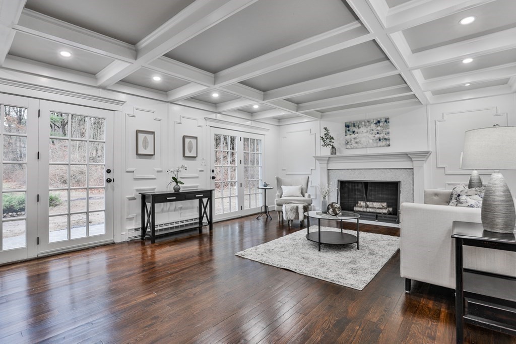 Trapelo Rd, Lincoln, MA 01773