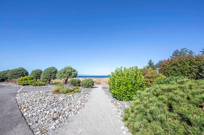 226 - 1585 Field Rd, Townhouse with 2 bedrooms, 2 bathrooms and 1 parking in Sechelt BC | Image 27