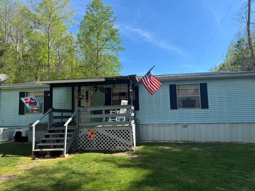 211 Buzzard Fork Road, Jackson, KY, 41339 | Card Image