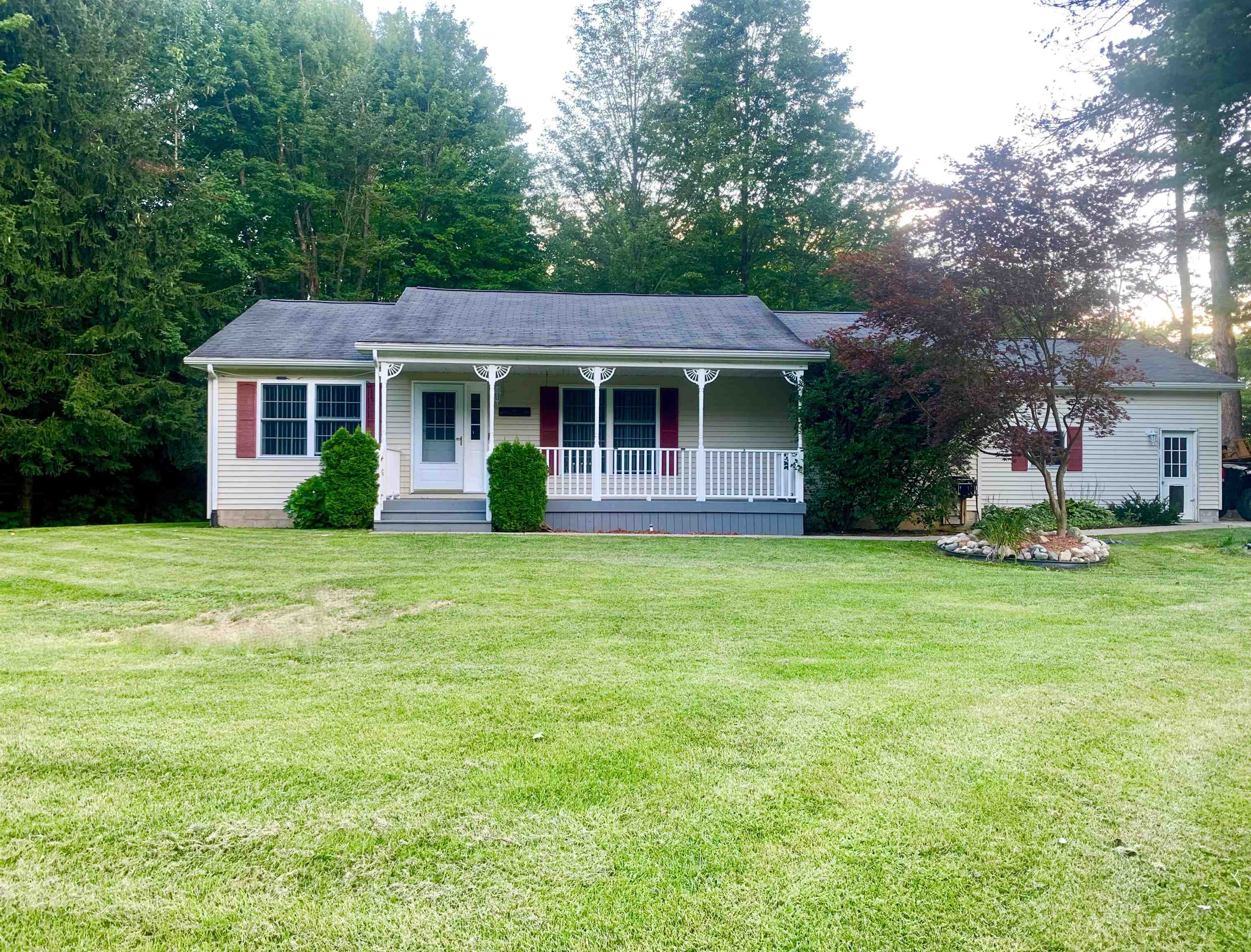Lilac Ln, Farwell, MI 48622