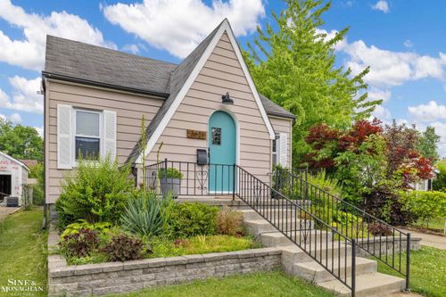 3621 Buckingham Ave, Berkley, MI, 48072-1464 | Card Image
