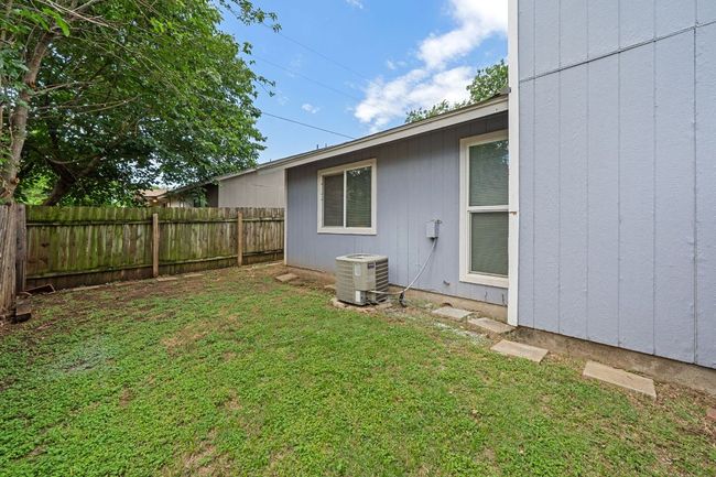 A - 703 Country Aire Dr, Home with 3 bedrooms, 2 bathrooms and 2 parking in Round Rock TX | Image 34