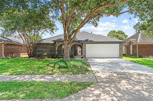 7726 Gable Point Dr, Houston, TX, 77095-1100 | Card Image