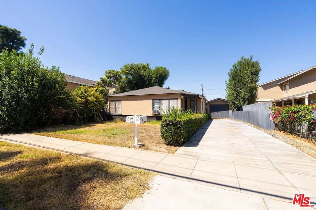 Residential Income in Fullerton