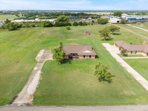 813 Zion Hill Cir, Rockwall, TX, 75087-6828 | Card Image