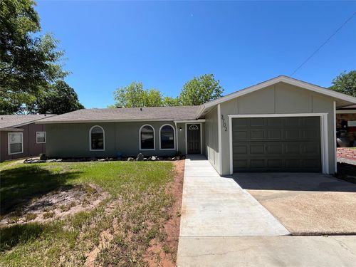 3702 Larry St, Rowlett, TX, 75088-5070 | Card Image