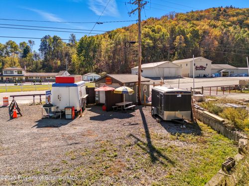 255 Main St, NEW MILFORD, PA, 18834-2205 | Card Image