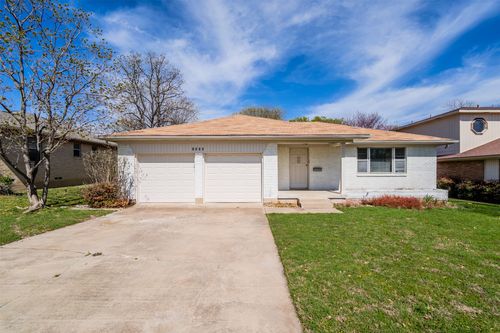 2348 Wildoak Drive, Dallas, TX, 75228 | Card Image