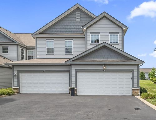 749 Redwood Ln, Lewis Center, OH, 43035-7558 | Card Image