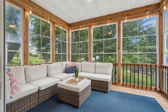 2021 Andrew Charles Dr Nw, House other with 5 bedrooms, 3 bathrooms and null parking in Cedar Rapids IA | Image 8