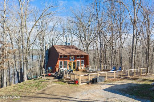 240 Birdsong Ln, Parsons, TN, 38363-5825 | Card Image