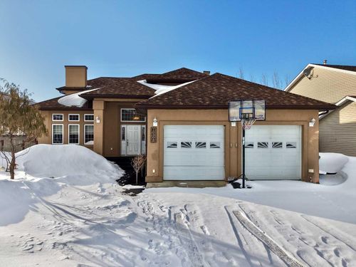 10308 85 St, Peace River, AB, T8S0A2 | Card Image