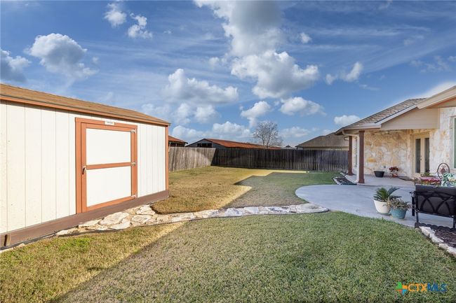 2502 Alamo St, House other with 3 bedrooms, 2 bathrooms and null parking in Gonzales TX | Image 38