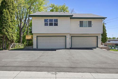 14488 Garden View Dr, Apple Valley, MN, 55124-9553 | Card Image