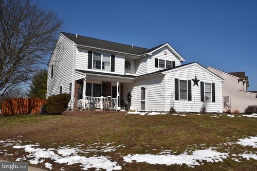 2026 Valley View Dr, QUAKERTOWN, PA, 18951-3876 | Card Image