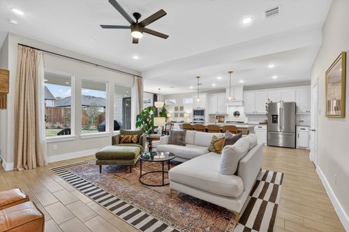 7117 Mantle Ridge Dr, Fort Worth, TX, 76179-4921 | Card Image