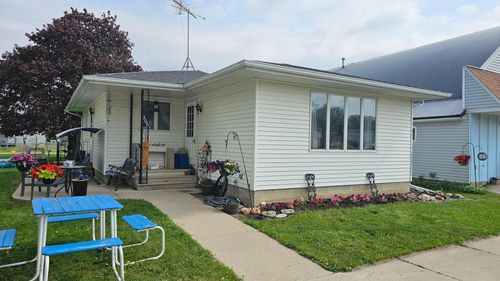 306 Main St, West Concord, MN, 55985-2069 | Card Image